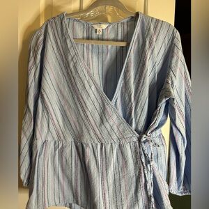 Cotton blend wrap top